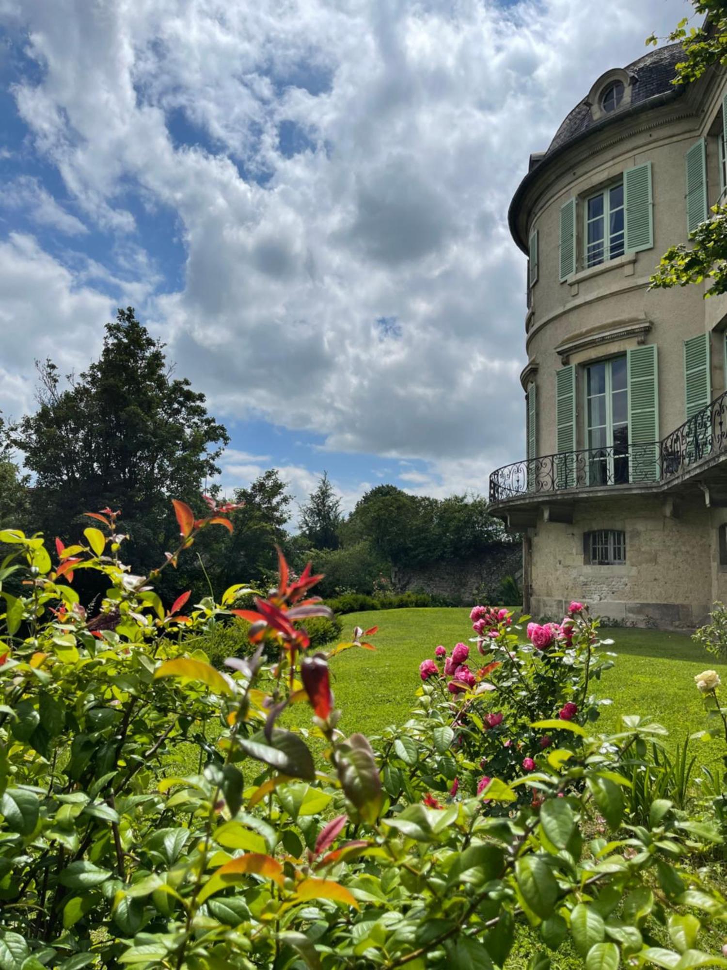 Castel Saint-Leonard Panzió Falaise  Kültér fotó