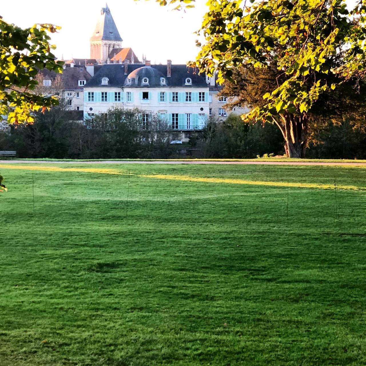 Castel Saint-Leonard Panzió Falaise  Kültér fotó
